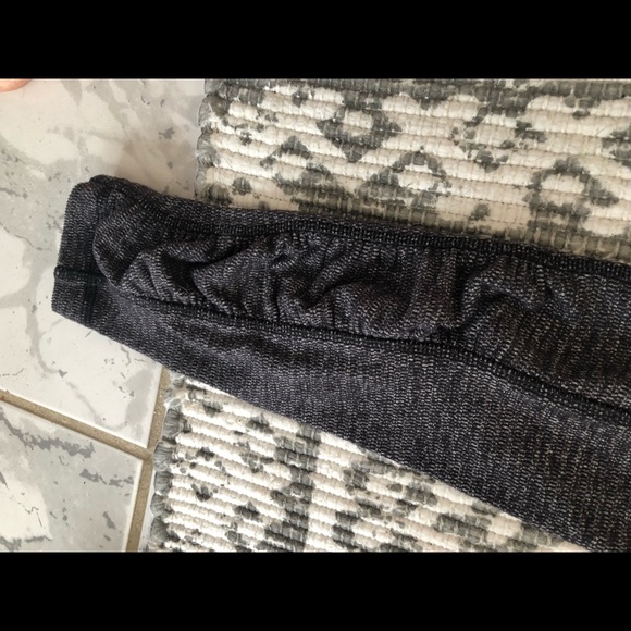 Fast and Free LULULEMON full length leggings - Picture 3 of 5